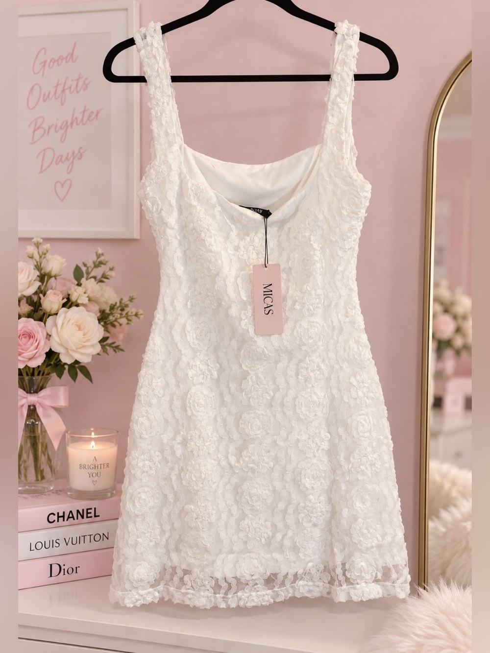 Micas White Floral Lace Mini Dress